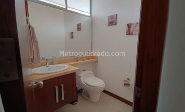 ARRIENDO CASA PARQUES DEL NOGAL – CHIA