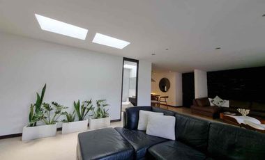 ARRIENDO PENTHOUSE EN EL POBLADO / MEDELLIN, LAS SANTAS