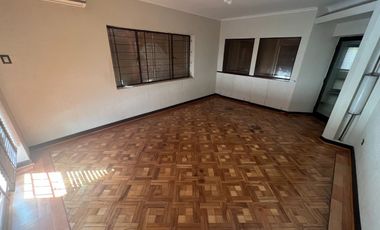 CASA COMERCIAL USO OFICINAS, SECTOR IRARRAZAVAL CON PEDRO VALDIVIA, ÑUÑOA, 348/403 M2, A PASOS DEL METRO