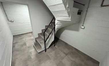 CASA COMERCIAL USO OFICINAS, SECTOR IRARRAZAVAL CON PEDRO VALDIVIA, ÑUÑOA, 348/403 M2, A PASOS DEL METRO