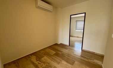 RENTA DE DEPARTAMENTO PARA ESTRENAR EN VIA CUMBRES, 3 RECS Y SALA DE TV