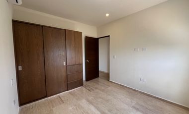 RENTA DE DEPARTAMENTO PARA ESTRENAR EN VIA CUMBRES, 3 RECS Y SALA DE TV
