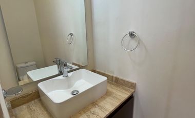 RENTA DE DEPARTAMENTO PARA ESTRENAR EN VIA CUMBRES, 3 RECS Y SALA DE TV