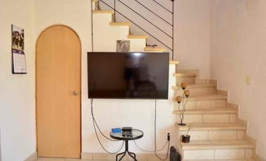 Hermosa casa en condominio con alberca