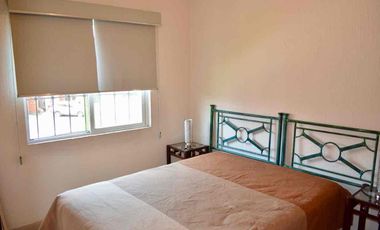 Hermosa casa en condominio con alberca