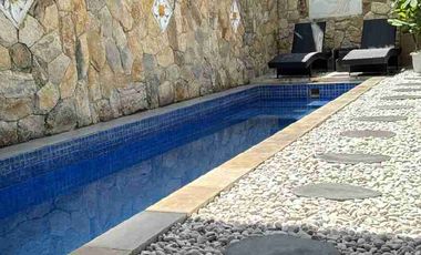 DIJUAL ATAU DISEWAKAN VILLA 2 LANTAI DI UNGASAN FULL FURNISH TENANG DAN NYAMAN