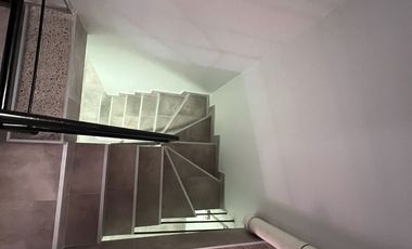 CASA COMERCIAL USO OFICINAS, SECTOR IRARRAZAVAL CON PEDRO VALDIVIA, ÑUÑOA, 348/403 M2, A PASOS DEL METRO