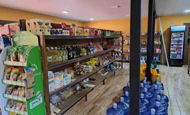 Gran oportunidad amplia y hermosa parcela con casa y local comercial ubicado en Quillón