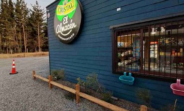Gran oportunidad amplia y hermosa parcela con casa y local comercial ubicado en Quillón