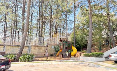 Se renta casa dentro de coto privado Vistas Altozano 3 recámaras