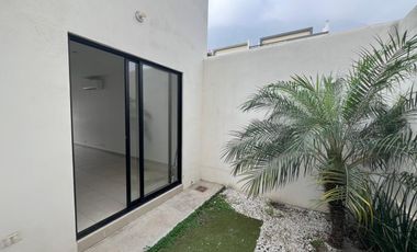 Casa en RENTA en Real del Valle , Santa Catarina