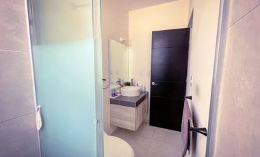 VENTA de casa en Rancho Santa Mónica