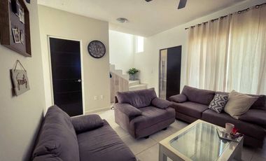 VENTA de casa en Rancho Santa Mónica