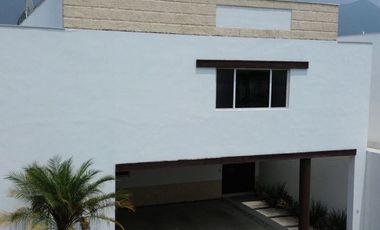 Casa en Venta en Sierra Alta - Natura