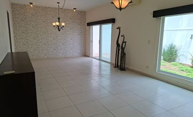 Casa en Venta en Sierra Alta - Natura