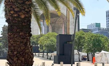 2 Edificios Corporativos frente al Monumento a la Revolución | Venta y Renta