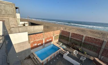 Oportunidad: casa frente al mar en Brisas de Villa – 300 m²