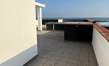 Oportunidad: casa frente al mar en Brisas de Villa – 300 m²