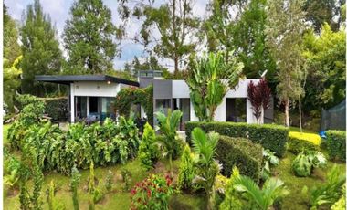 VENTA CASA CAMPESTRE MARINILLA A 10 MINUTOS DE RIO NEGRO