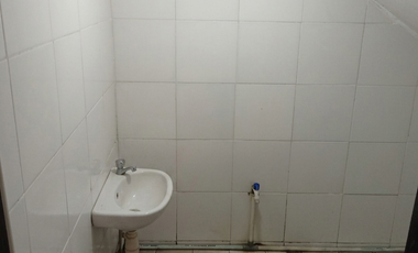 Disewakan Ruko 2 Lantai Area Komersil Cocok untuk Usaha Apa Saja di Jl. Patriot Bekasi kota