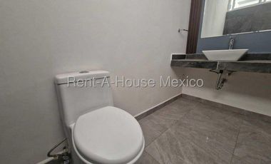 Casa en renta en Zibatá con roof y estacionamiento techado Bpa2816
