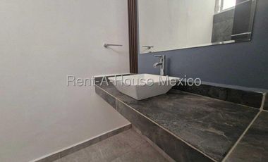 Casa en renta en Zibatá con roof y estacionamiento techado Bpa2816