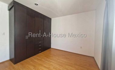 Casa en renta en Zibatá con roof y estacionamiento techado Bpa2816