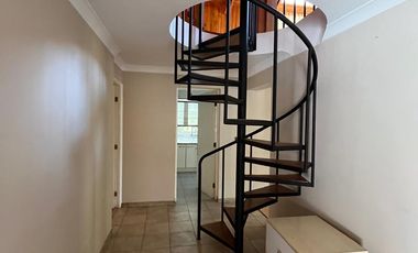 ARRIENDO CASA CONDOMINIO CHICUREO
