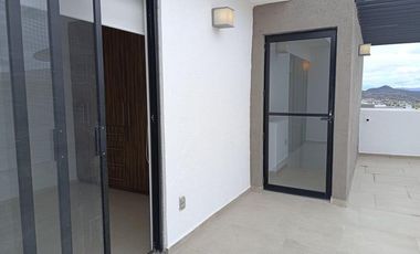 Zibatá Casa de 3 niveles con asador y espacios amplios en renta Bpa2587