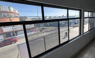 SE RENTA LOCAL EN LOMAS DE CORTES