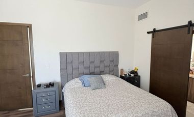 SE VENDE HERMOSA CASA CON ALBERCA EN RESIDENCIAL  ALBOREAL