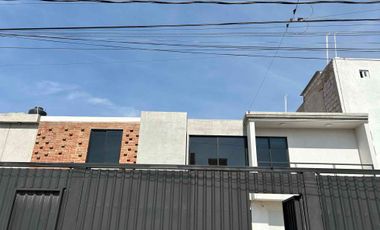 Casa en venta en zona sur de Puebla