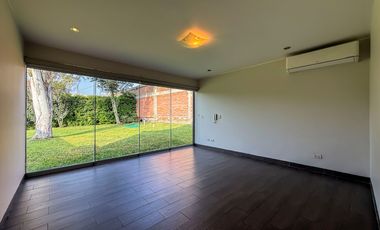 LURIN, PASO CHICO HERMOSA CASA PARA VIVIR TODO EL AÑO
