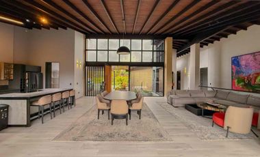 CASA EN ARRIENDO AMOBLADA CERCA AL MALL INDIANA