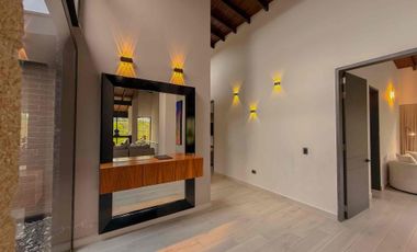 CASA EN ARRIENDO AMOBLADA CERCA AL MALL INDIANA