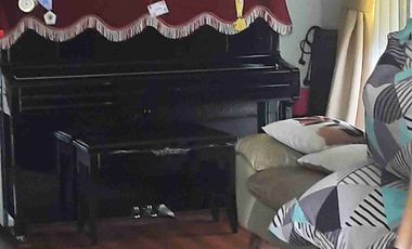 Rumah hook di cluster sumareccon bekasi cantik strategis siap huni