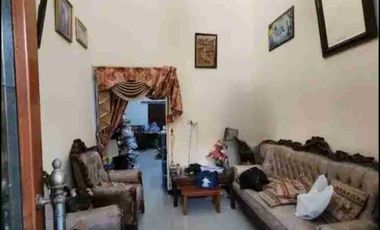 Rumah Depan PKU Kota Solo