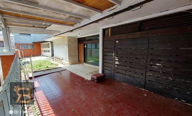 RUMAH HITUNG TANAH DI GEGERKALONG COCOK UNTUK KOSAN Selangkah Ke Kampus UPI Setiabudi Bandung