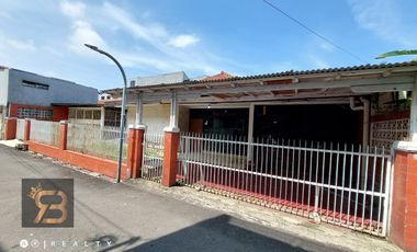 RUMAH HITUNG TANAH DI GEGERKALONG COCOK UNTUK KOSAN Selangkah Ke Kampus UPI Setiabudi Bandung