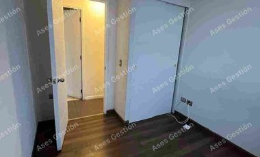 Arriendo Departamento Semi Amoblado
