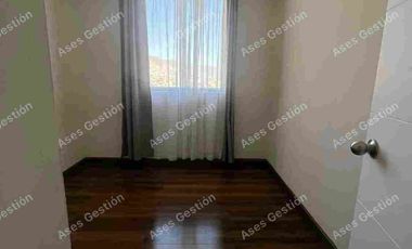 Arriendo Departamento Semi Amoblado