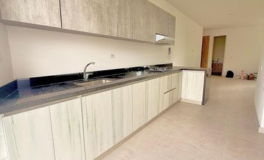 VENTA DE HERMOSO APARTAMENTO EN  SECTOR PROFESIONALES