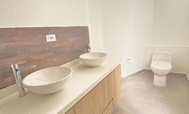 VENTA DE HERMOSO APARTAMENTO EN  SECTOR PROFESIONALES