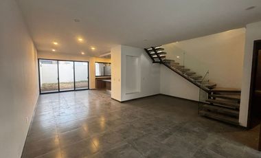 CASA EN EL MAYORAZGO (LEÓN, GUANAJUATO) - RENTA