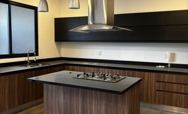 CASA EN EL MAYORAZGO (LEÓN, GUANAJUATO) - RENTA
