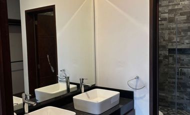 CASA EN EL MAYORAZGO (LEÓN, GUANAJUATO) - RENTA