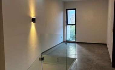 CASA EN EL MAYORAZGO (LEÓN, GUANAJUATO) - RENTA