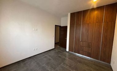 CASA EN EL MAYORAZGO (LEÓN, GUANAJUATO) - RENTA