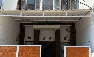 Disewakan Rumah Tengah Kota Turanga Martanegara Kecapi Kota Bandung