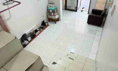 Disewakan Rumah Tengah Kota Turanga Martanegara Kecapi Kota Bandung